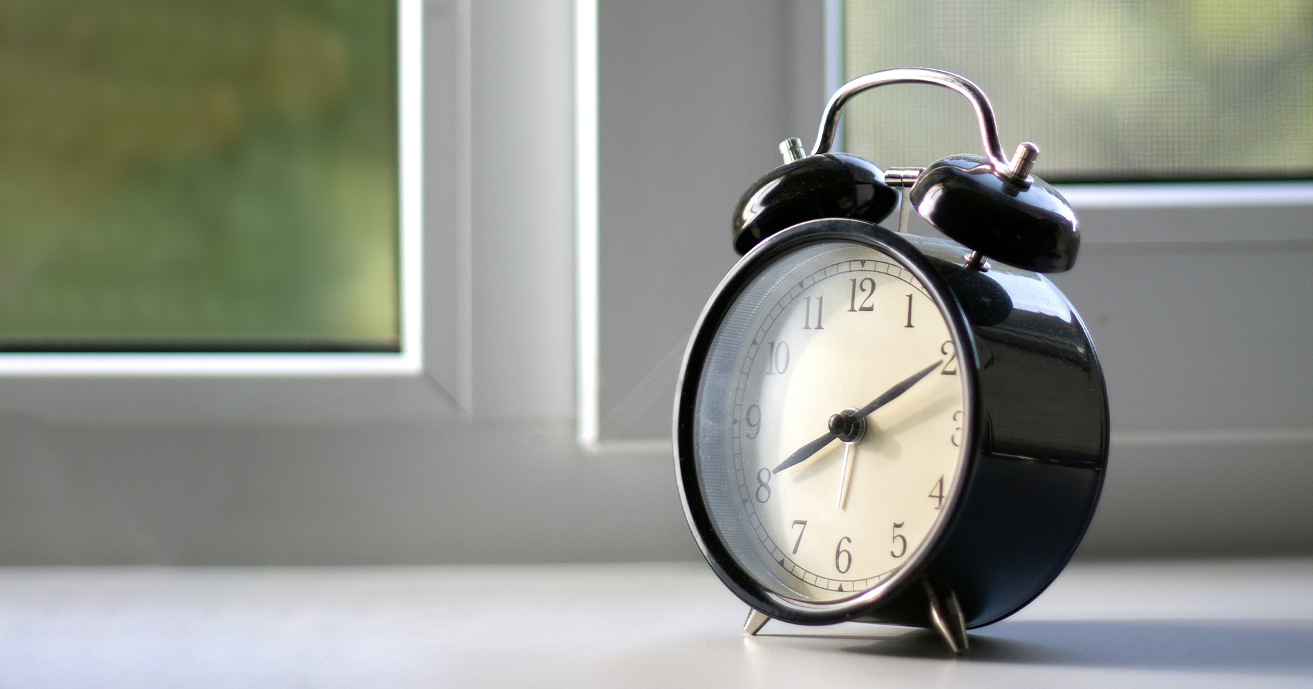 Clock or calendar showing deadline